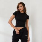 essentieel getailleerd T-shirt met korte mouwen vrouwen zwart Lounge kleding 008ZJ834